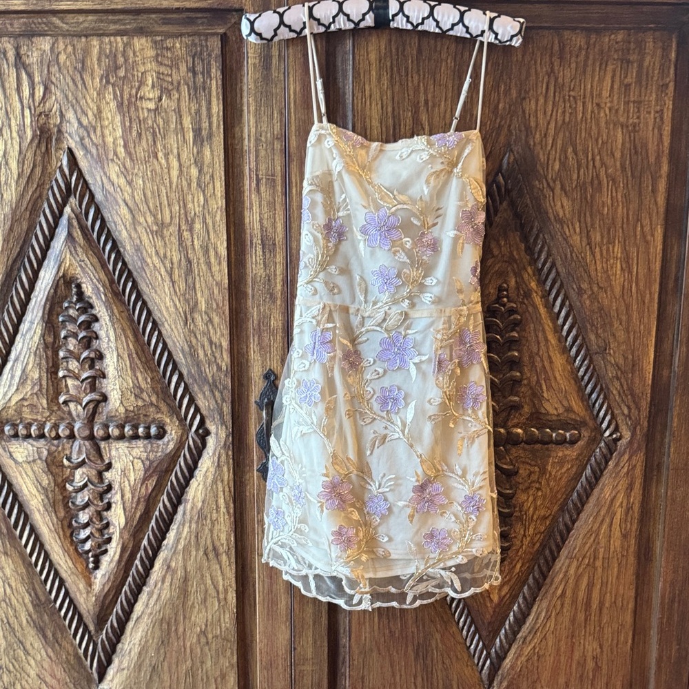 Lucy in the Sky Cream and Purple Floral Dress